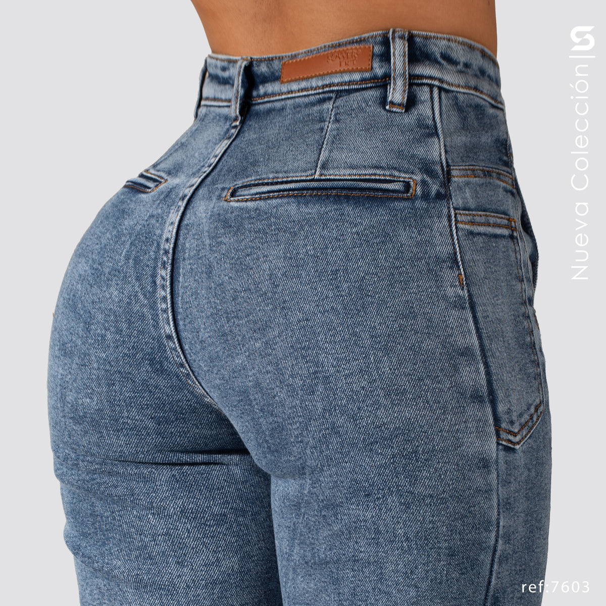 Jeans Mom Flare Tiro Alto 7603