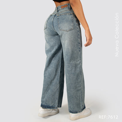 Jeans Mom Flare Rigido Tiro Alto 7612