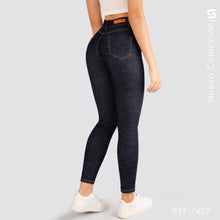 Cargar imagen en el visor de la galería, Jeans Skinny Tiro Alto S7429